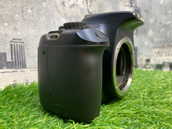 Canon 1100D + 18-55 21.300 кадров Покупка/Продажа
