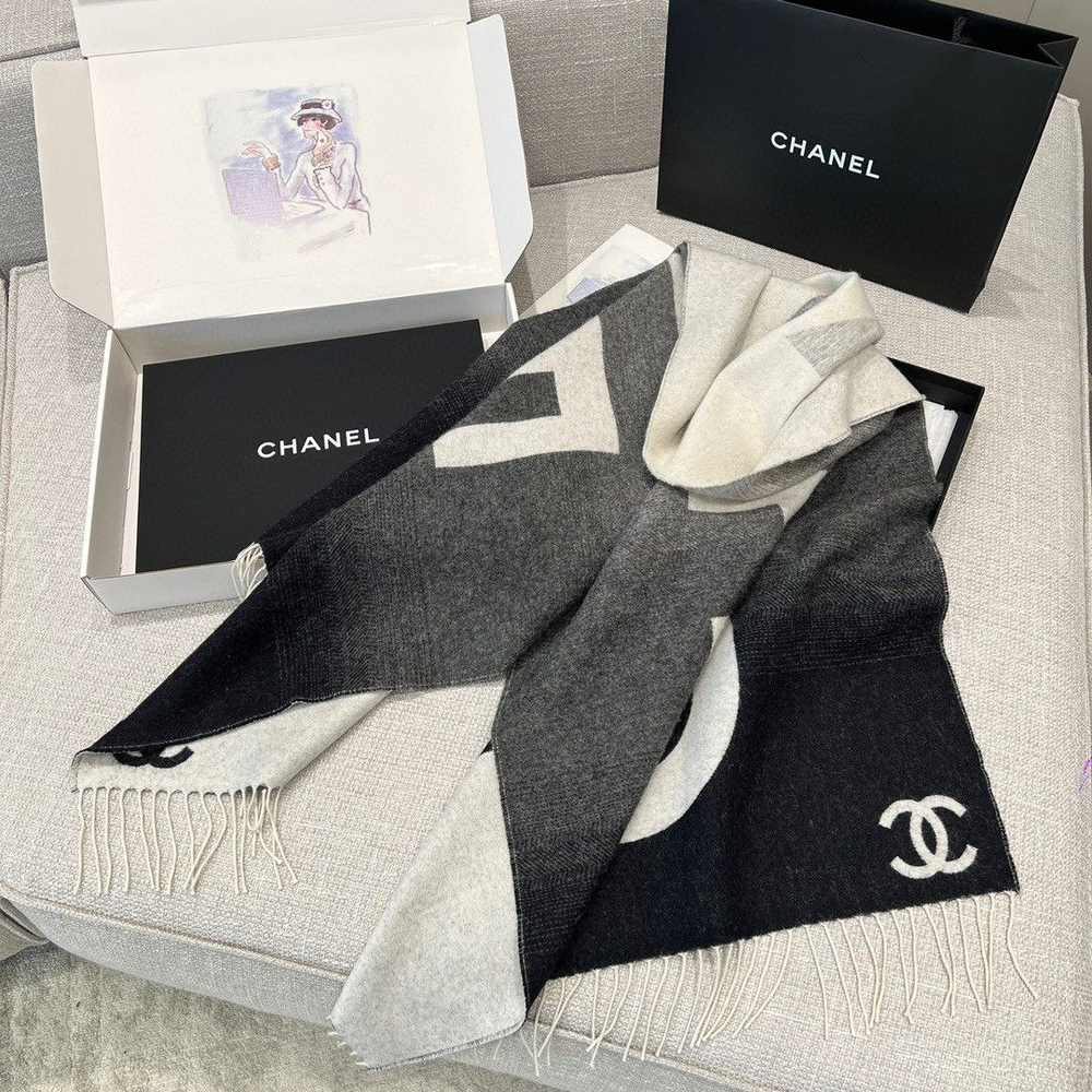 Шарф CHANEL