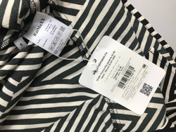 Платье Raimax с монохромными линиями,маркировка S, визуально на 44 размер, новое