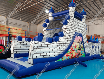 Надувная полоса препятствий "Дворцовое средневековье"