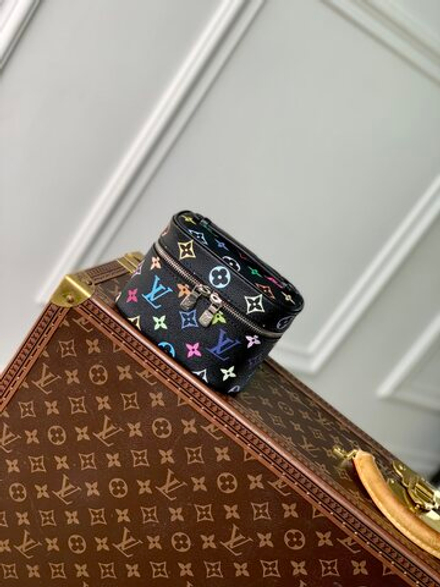 Louis Vuitton Nice Nano