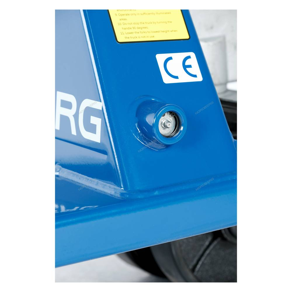 Тележка складская гидравлическая 2,5т усиленная с ПУ колесами NORDBERG N3901-25