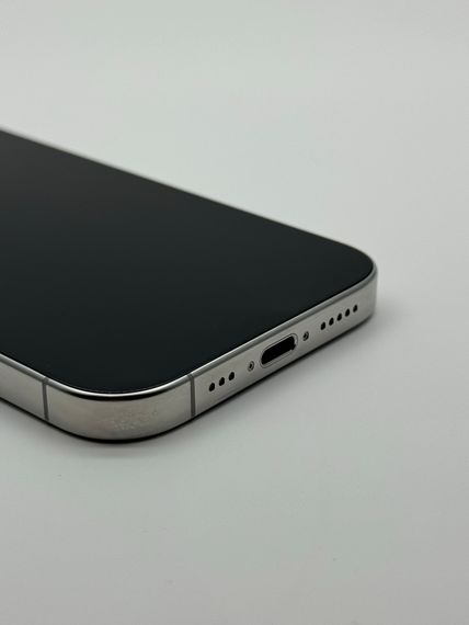 iPhone 16 Pro 128Gb White Titanium