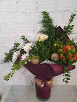 Букет сборный новогодний