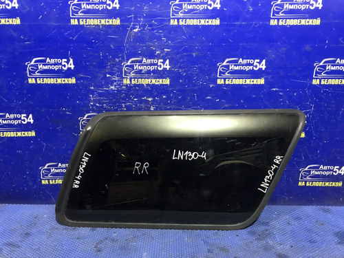 Стекло багажника правое TOYOTA HILUX SURF 1992