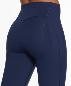 OYSHO Компрессионные брюки клеш Flare Compressive Raise Up, темно-синий