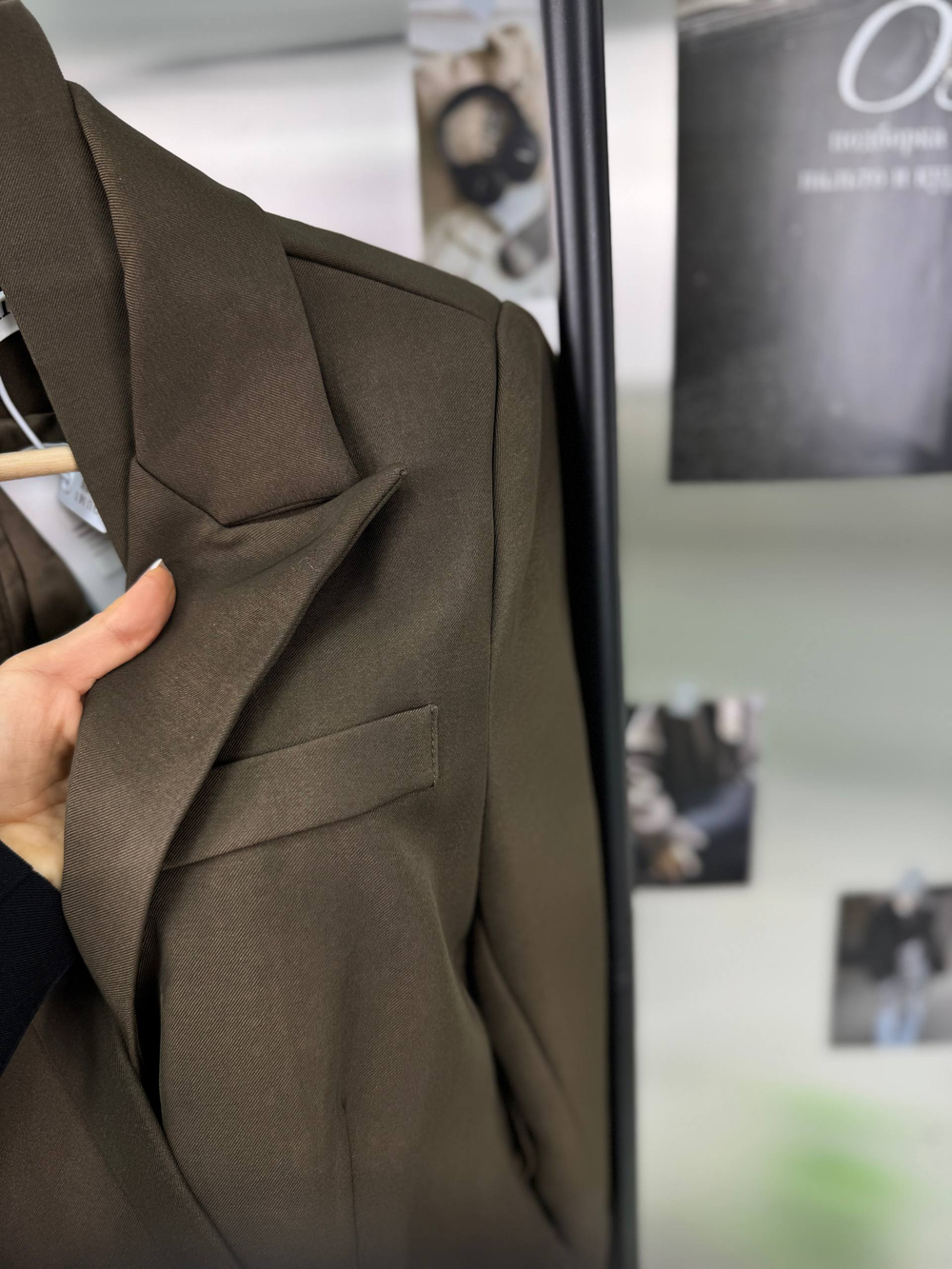 Платье-пиджак жен. 667 кор.