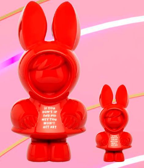 iFEMALE, ароматизированная скульптура NFT-NOT FAKE ART красный глянец 75 см, Mr&Mrs Fragrance