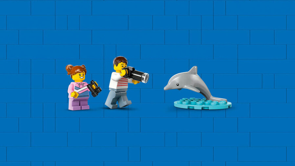 Конструктор LEGO City 60438 Парусная лодка