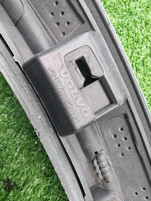 Расширитель передний левый Volvo XC90 2 (14-нв)