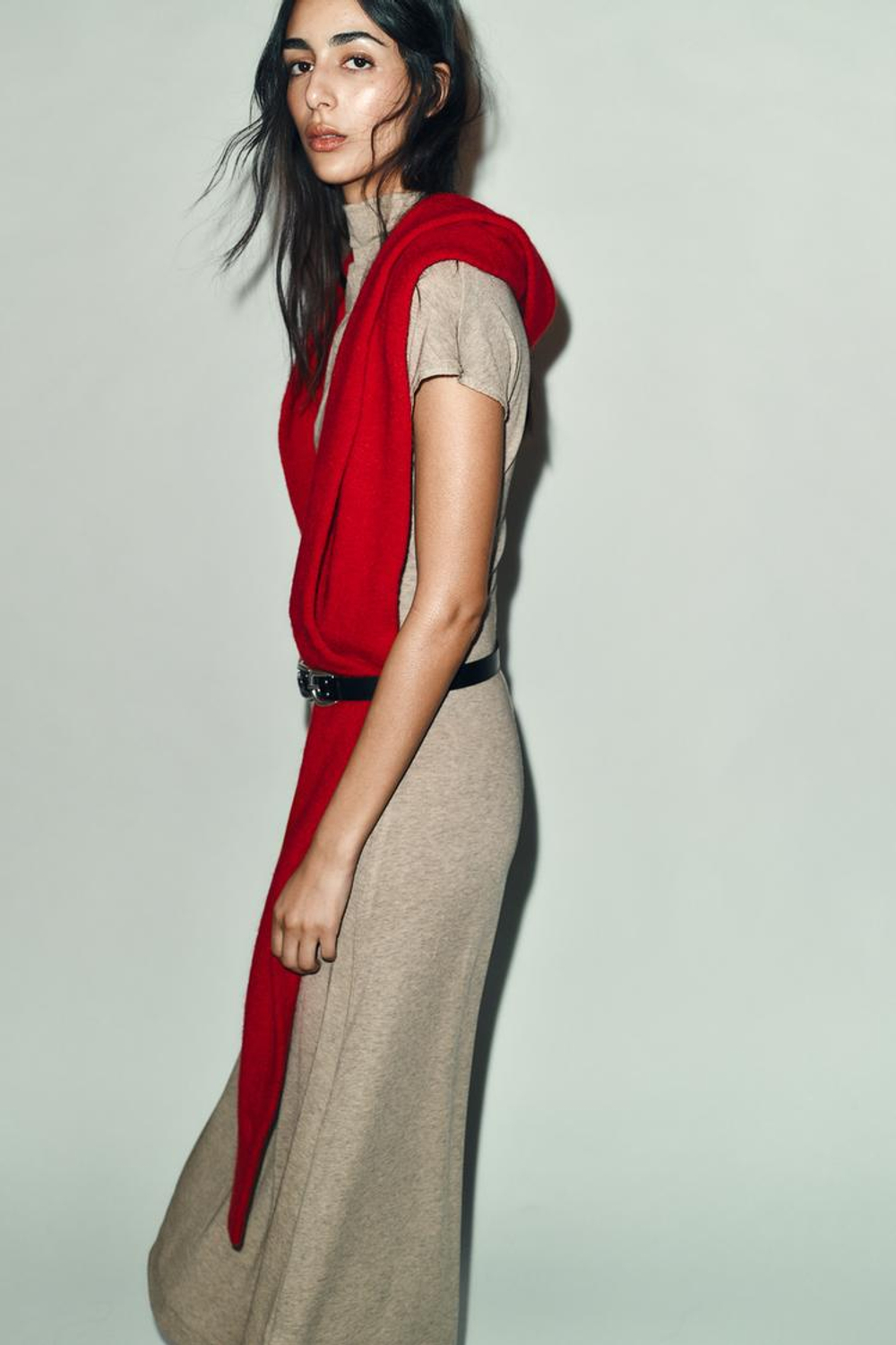 ZARA МАКСИ-ПЛАТЬЕ С ВОРОТНИКОМ-СТОЙКОЙ, ЭКРЮ