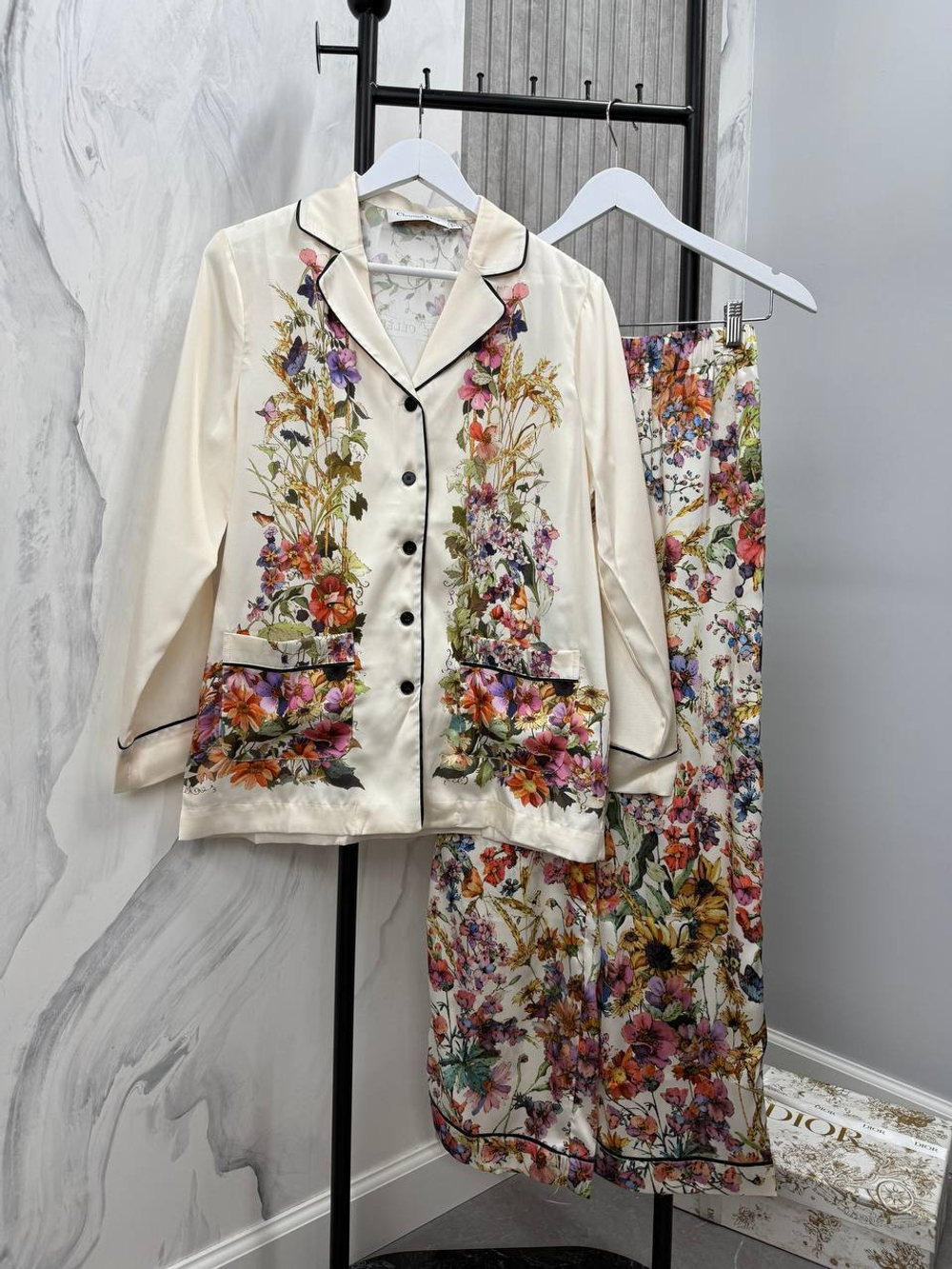 Костюм Christian Dior