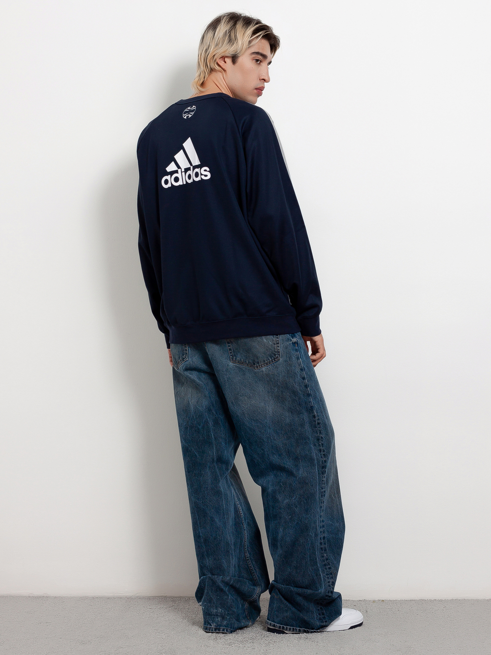 Свитшот Adidas Real Madrid HA2531