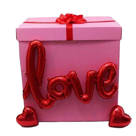 Коробка-сюрприз с шарами и индивидуальной надписью