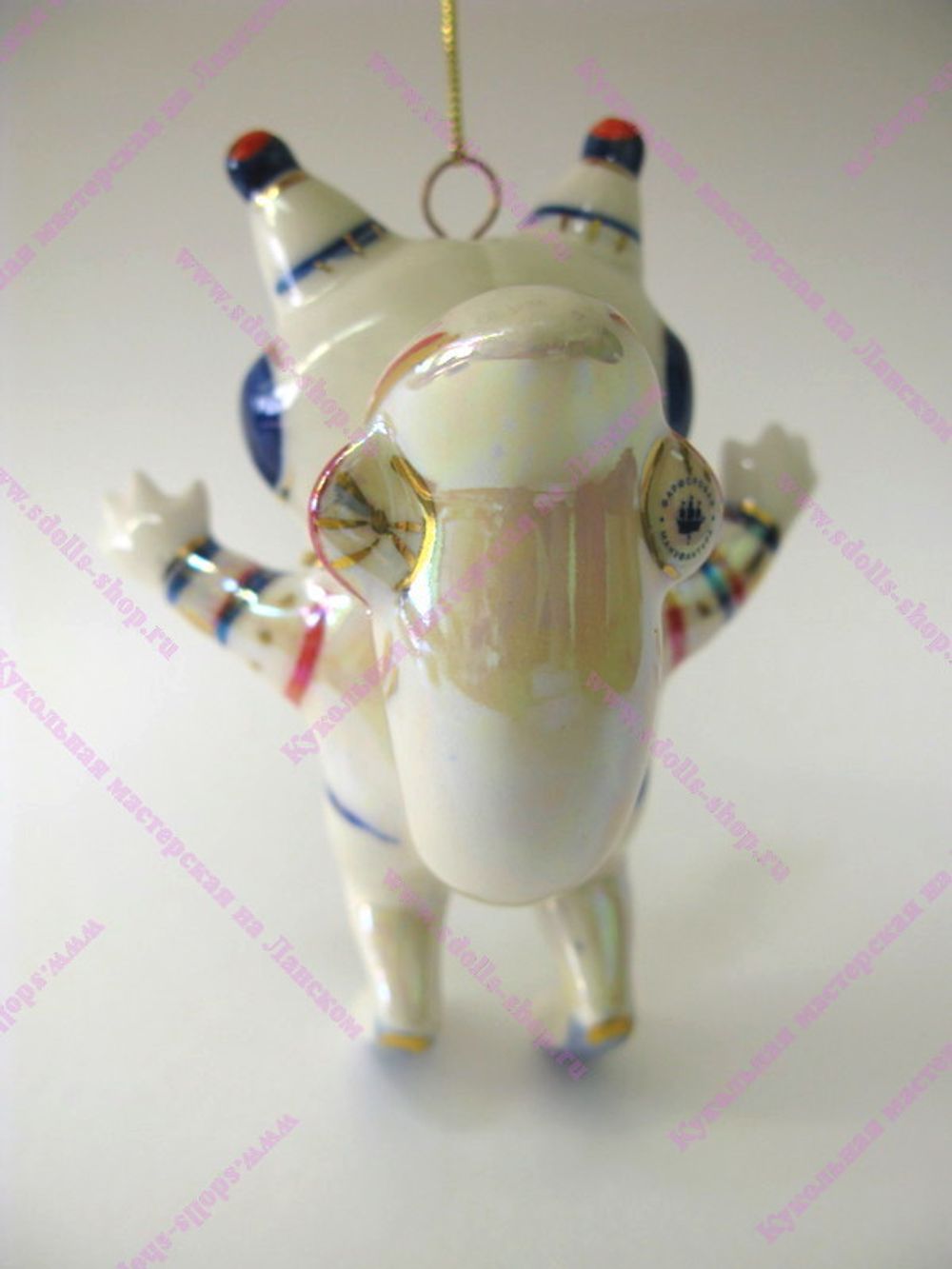 Ёлочная игрушка Бельчонок-космонавт