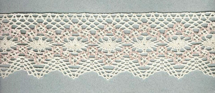 Мерсеризованное хлопковое кружево, состав: 93% хлопок, 7%полиэстер, ширина 60 мм, намотка 30 м, цвет