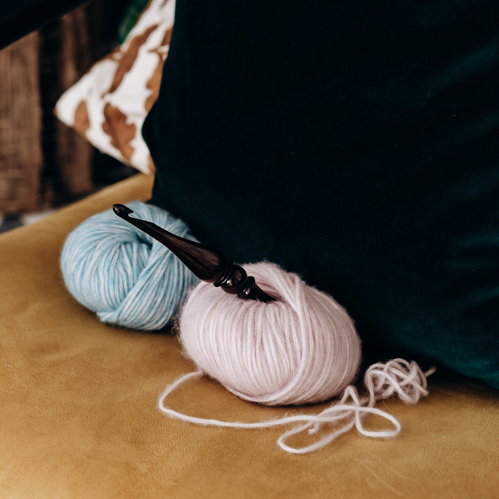 Деревянный крючок для вязания из древесины кедра 8 мм. K204