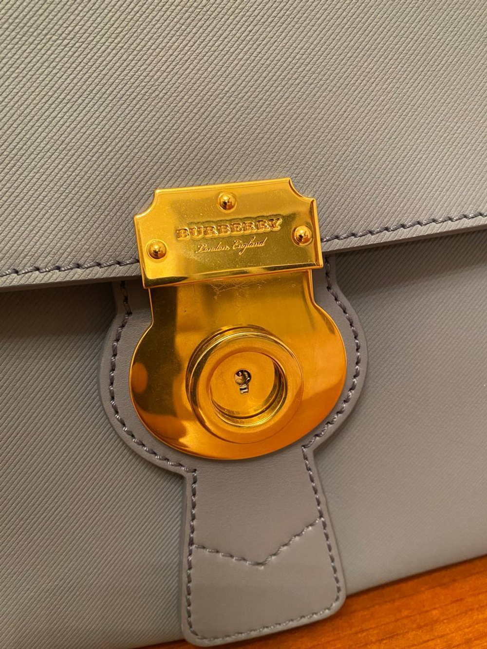 Сумка Burberry