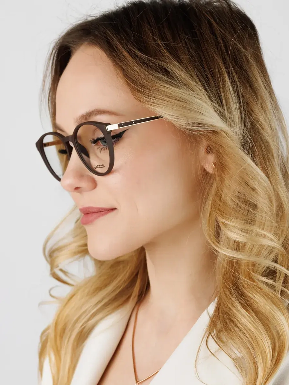 Модная пластиковая оправа для очков зрения