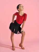 Юбочка для танцев с гипюром