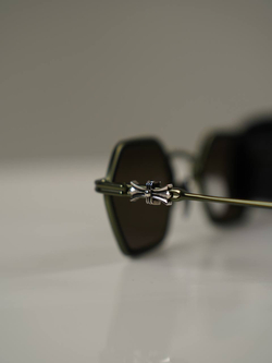 Солнцезащитные очки Chrome Hearts
