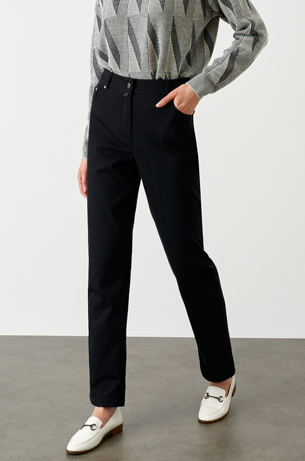 3949 Брюки женские (черный)