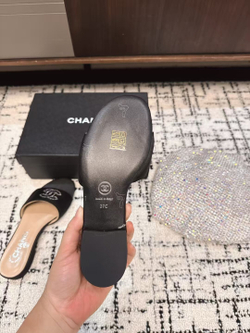Chanel Slide (3 colors)