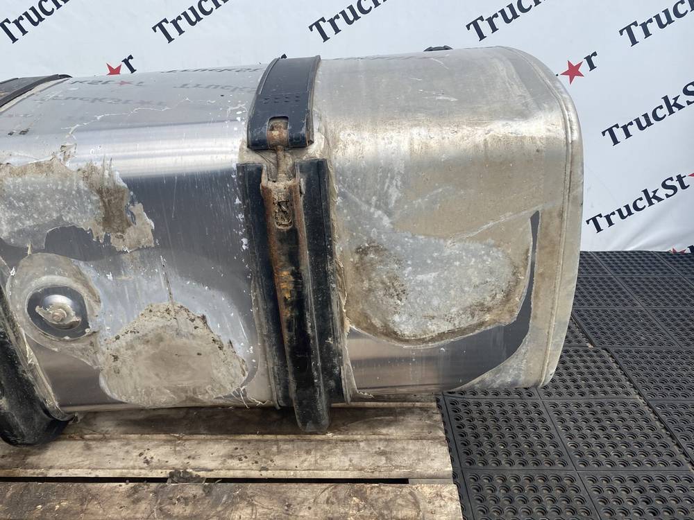 Бак топливный 800 L 2023 год.
