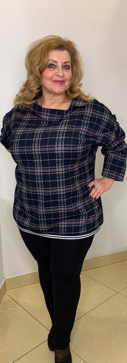 Клетчатый блузон с воротником