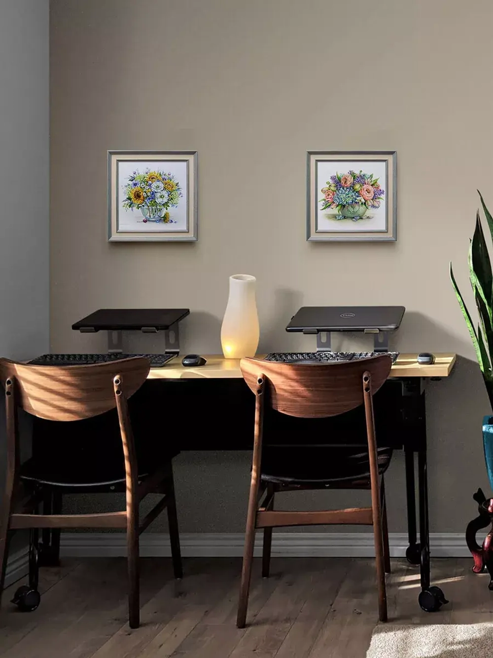 Картина на стену интерьерная на холсте 26*26 см