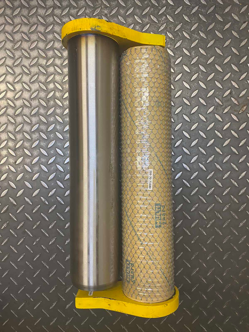 Палец 208-70-71680