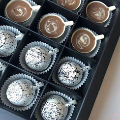 11 | Форма для шоколадных конфет "Чашка" (275*135 мм)