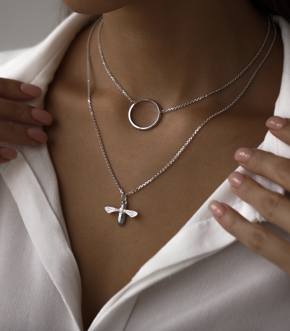 Колье с пчелой Nature