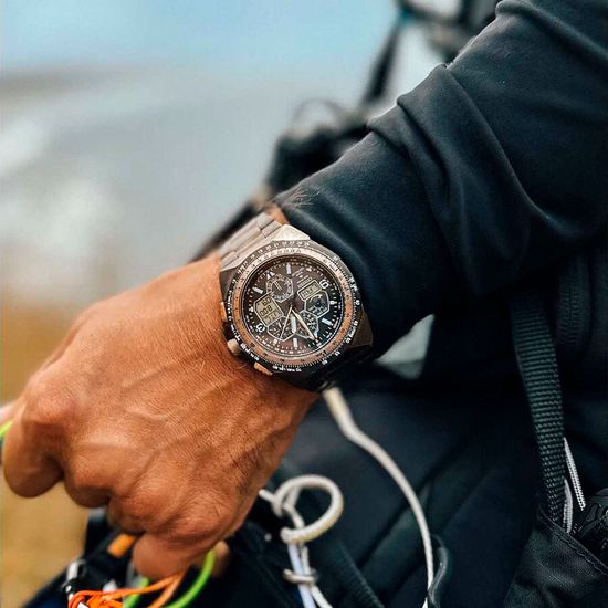 Наручные часы Citizen JY8146-54E