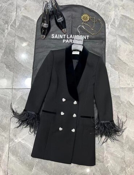 Платье Yves Saint Laurent