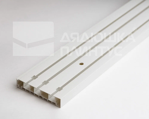 Карниз 3-х рядный ПВХ Кружево Магелан, 7см 1,6м Серебро/Белый