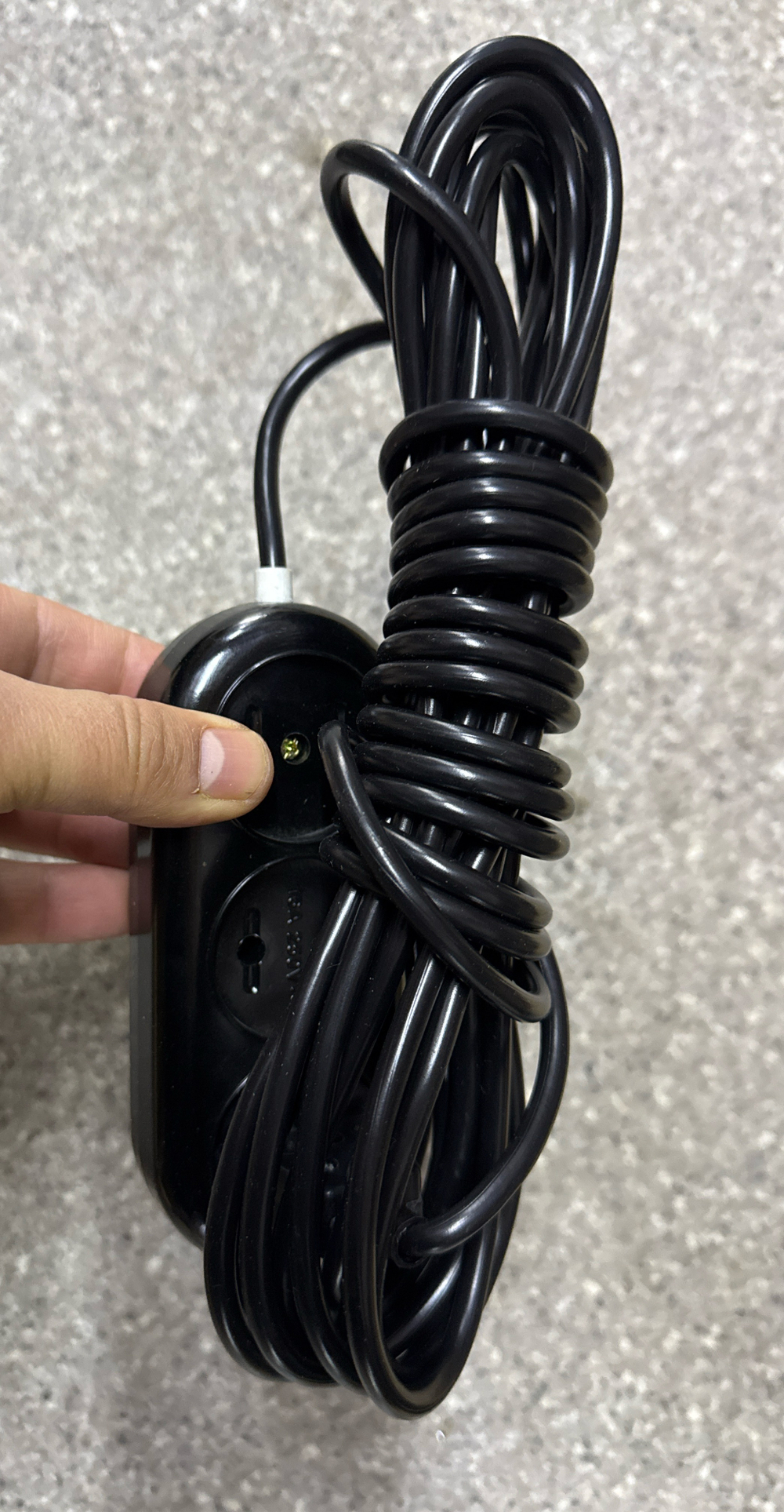 Удлинитель черный 7 м