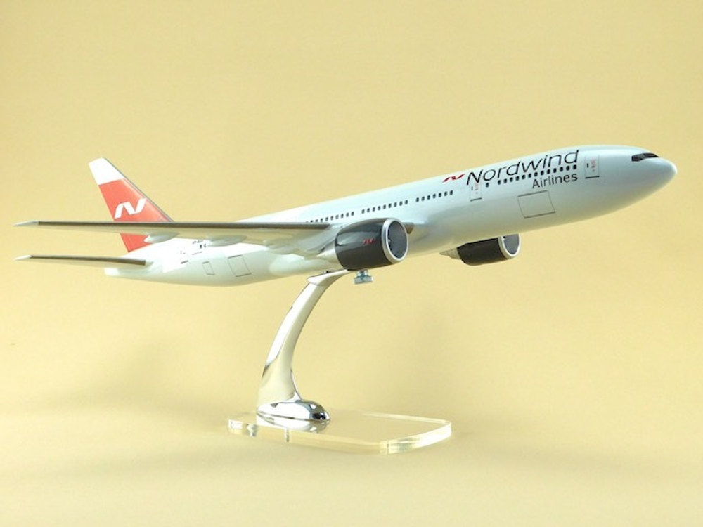Модель самолета Boeing 777-200 (М1:144, Nordwind 2018)