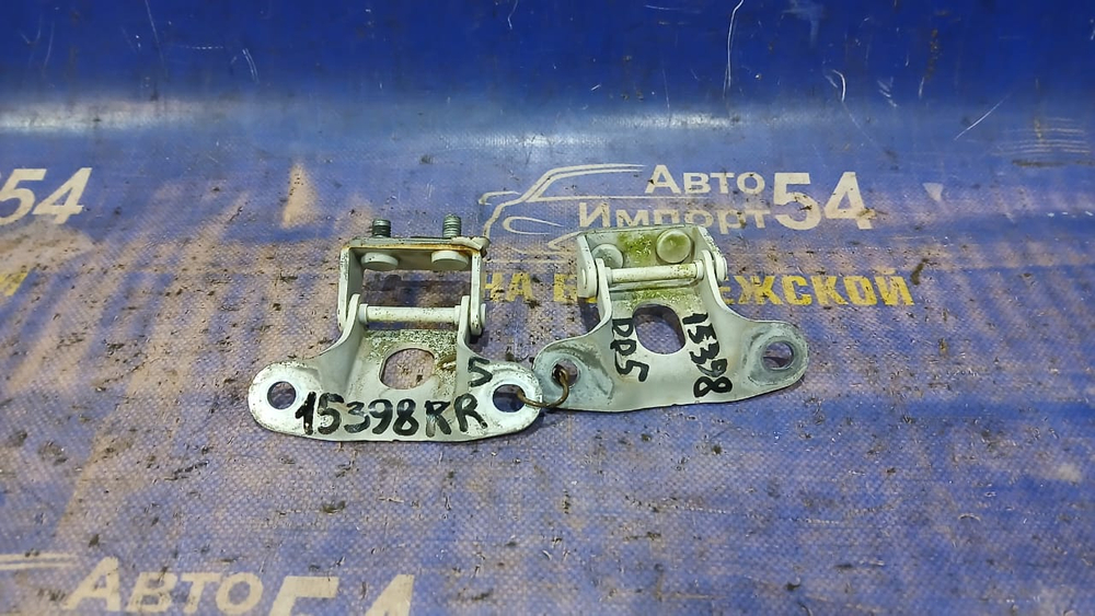 Петля багажника Honda ELYSION 2006-2013