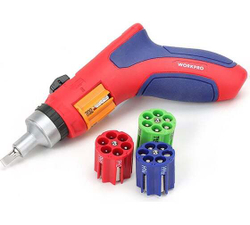 Реверсивная пистолетная отвертка WORKPRO с храповым механизмом и автоматической сменой бит 24 насадки WP221048