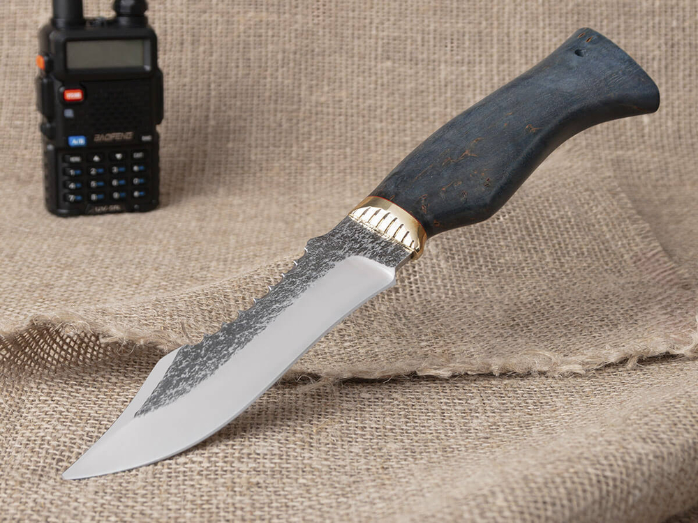 Нож "Щукарь", сталь Bohler N690, рукоять синяя стабилизированная береза