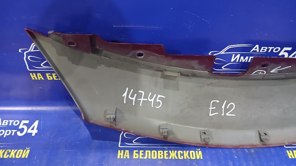 Решетка радиатора NISSAN NOTE 2012-2016