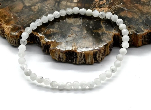 Браслет на резинке шарик гр.4мм из адуляра, 17см