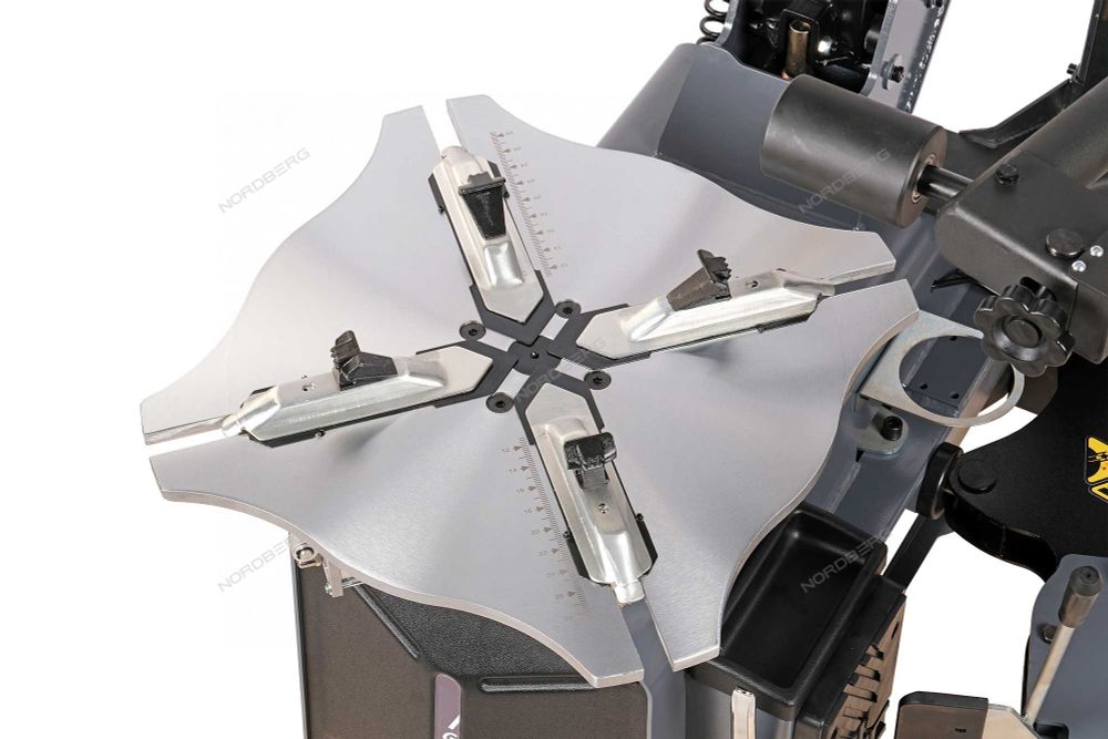 NORDBERG (4644N 380 2) Станок шиномонтажный автомат, двускоростной, 380 В, серый + "Третья рука" 46H44N