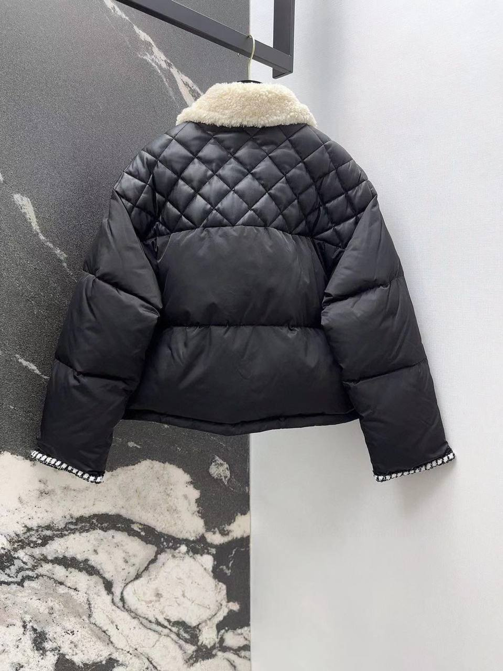 Пуховик CHANEL