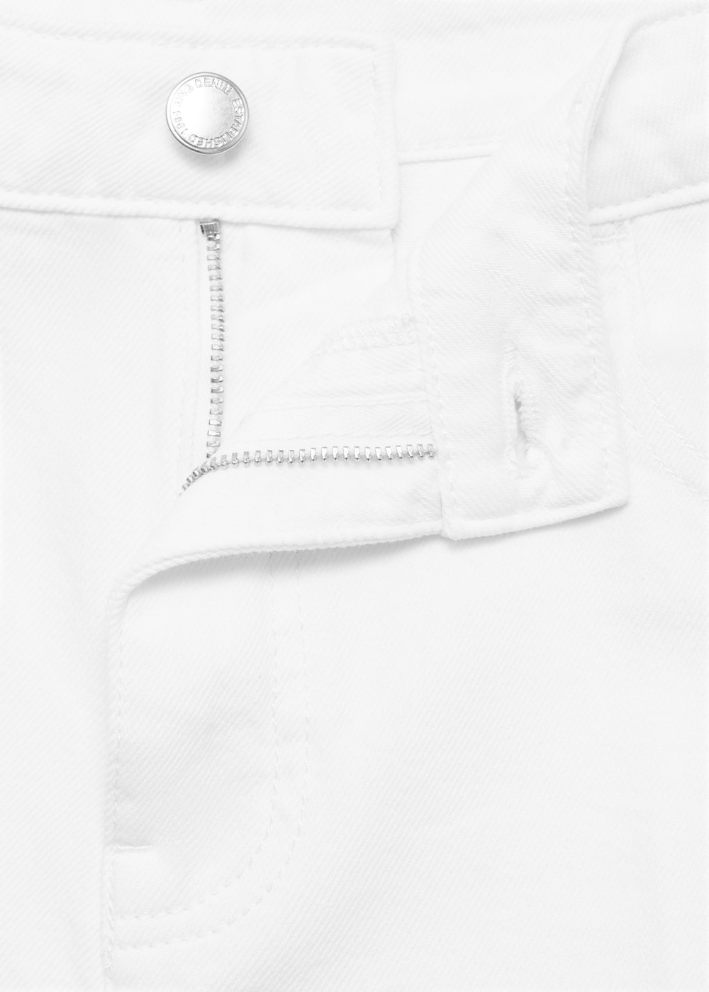 Прямые джинсовые бермуды с высокой посадкой