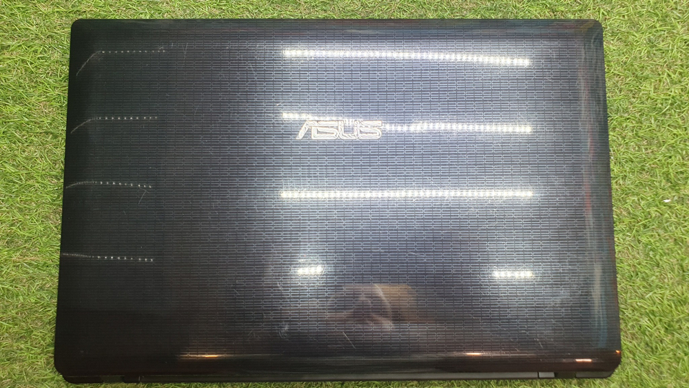 Ноутбук ASUS i3/8Gb/GT 540M 1Gb