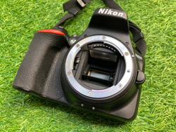 Nikon D3500 + 18-55mm 1.660 кадров Покупка/Продажа