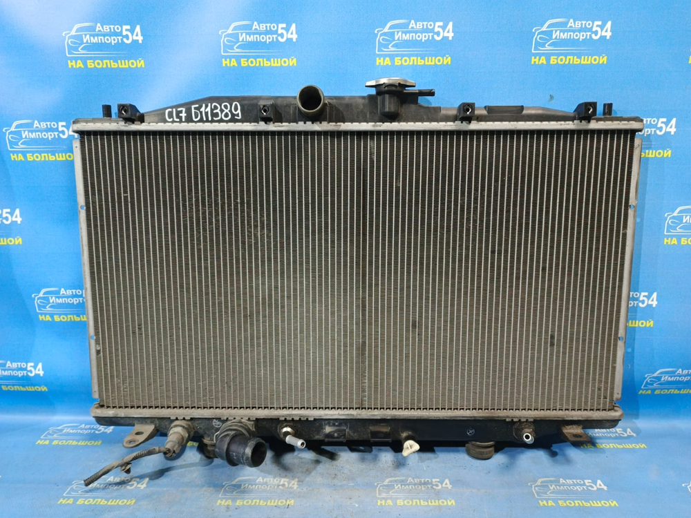 Радиатор двигателя Honda ACCORD 2002-2008