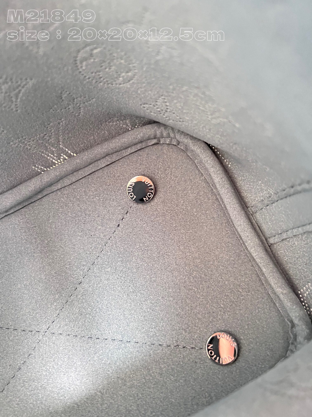 Louis Vuitton Blossom PM Tote
